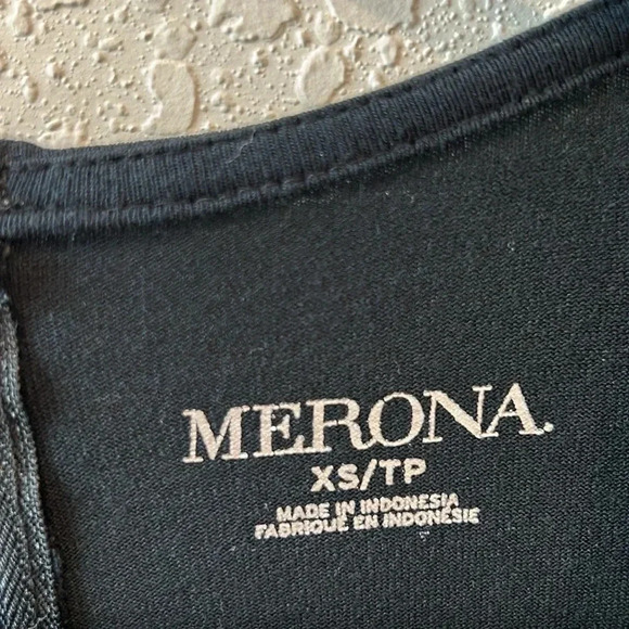 Merona Navy Top Sleeveless V Neck - Picture 5 of 5